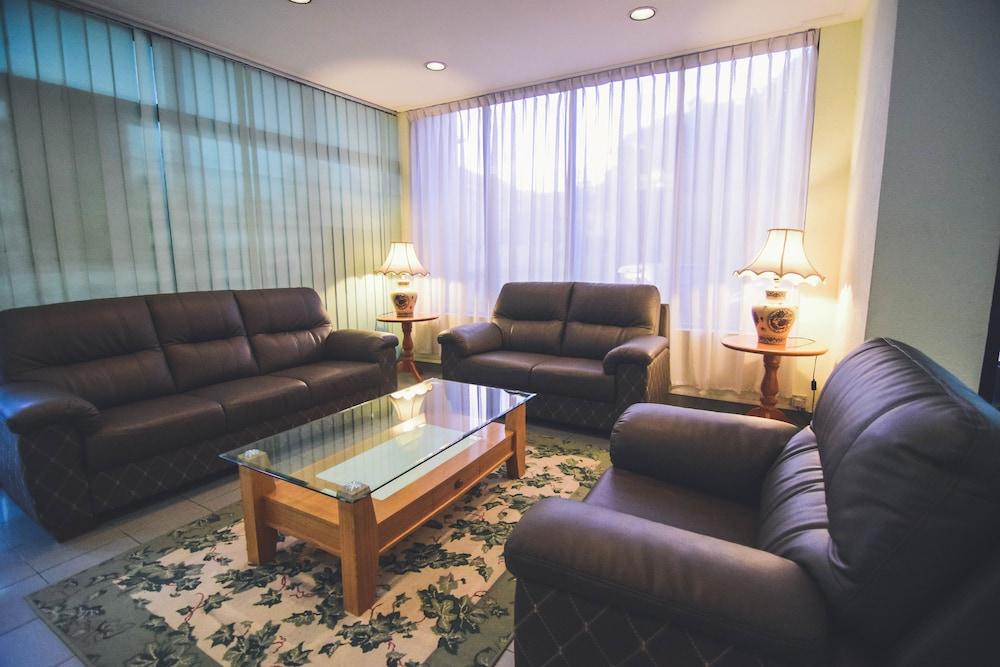 Jubilee Hotel Bandar Seri Begawan Bagian luar foto
