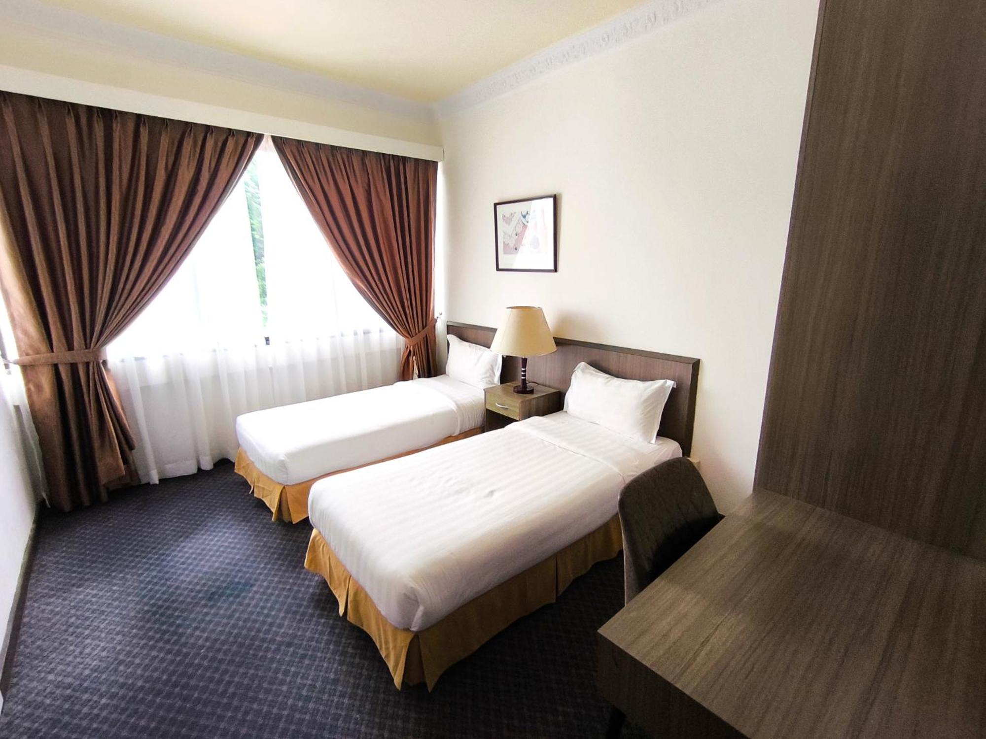 Jubilee Hotel Bandar Seri Begawan Bagian luar foto