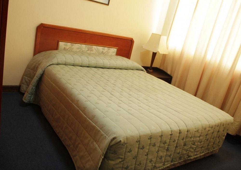 Jubilee Hotel Bandar Seri Begawan Bagian luar foto
