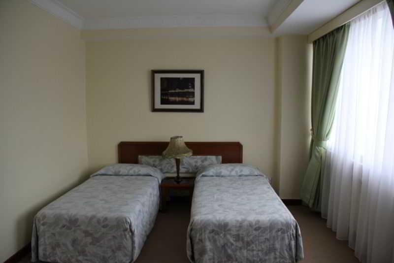 Jubilee Hotel Bandar Seri Begawan Bagian luar foto