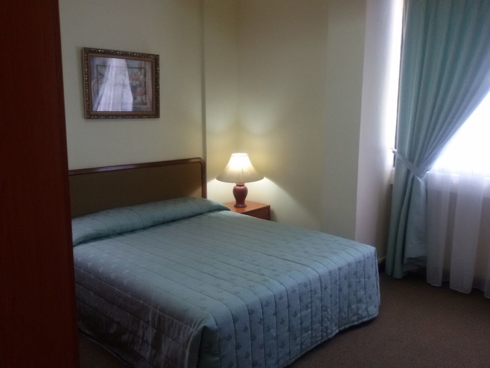 Jubilee Hotel Bandar Seri Begawan Bagian luar foto