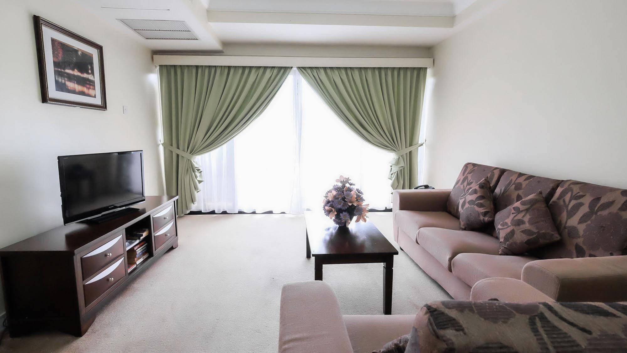 Jubilee Hotel Bandar Seri Begawan Bagian luar foto