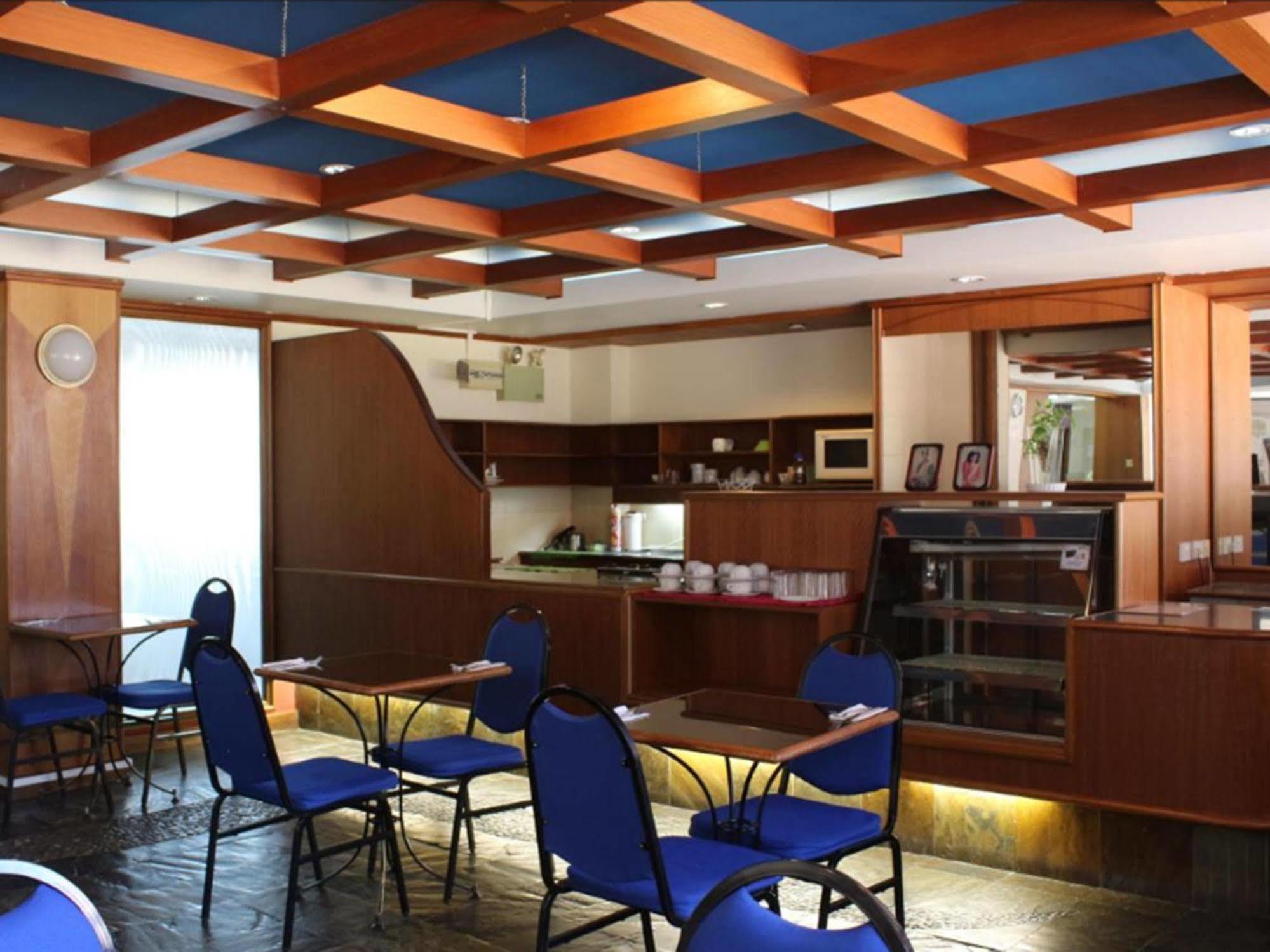 Jubilee Hotel Bandar Seri Begawan Bagian luar foto